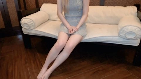 【無】超可愛い色白美肌白ギャル！笑った時の笑顔が無邪気で可愛い過ぎます⤴更に喘ぎ声が唸る系で本気で感じてるのが最高⤴ゴックンと中だし二発！※特典高画質1