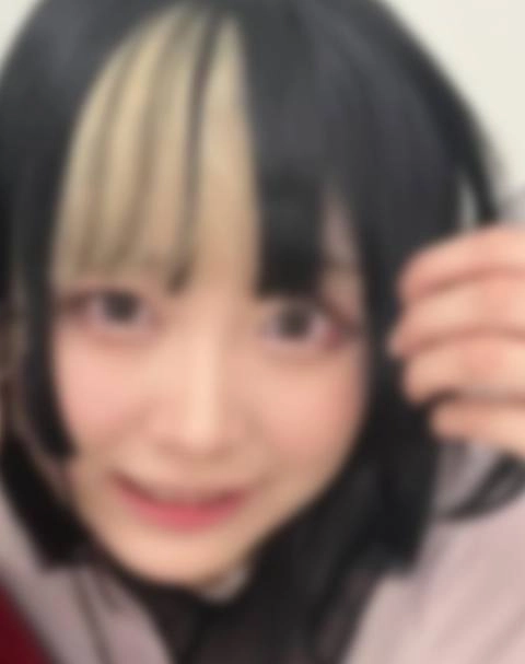 【限定数以降5,980pt】【完全シークレット版】【地雷系】【くびれ】【FC2初出演】【クスコ観察】取扱注意、地雷系コスプレイヤー紗季20歳、メンヘラなのに何度も昇天、人生初の中出しに困惑…0