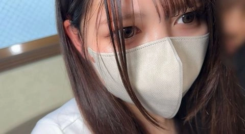 【完全素人】カワイイのにエロすぎる逸材19歳。危険日だけど生挿入。あまりの気持ちよさに腰が止まらず大量中出し。0
