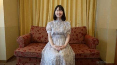 3日間！70OFF！！【130分4絡み収録/6射精】144cmミニマムな体は禁忌の象徴。。ムチっとしたカラダは甘美な誘惑、プリプリ極上肉壺への射精祭り。スク水/オイルプレイ/3Pと内容盛り沢山！0