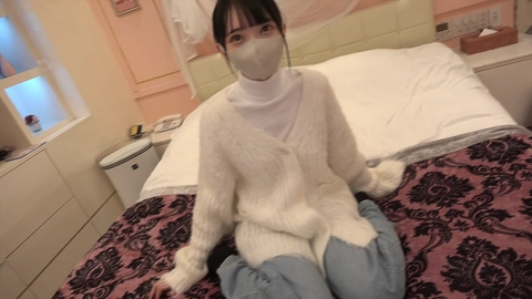 二度と出ない衝撃映像　歴代最小クラス134cm体操18才　人生初挿入から中出しまでを収めたプレミア級ハメ撮り映像　※１２GB原版先着購入者限定配布0