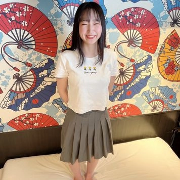 【初撮り】1./9さ./いパティシエ志望の専門。経験少ないと輝くような色白美巨乳。初めてのデカチン刺激に感情爆発でな./み./だ。狭い膣奥に注がれ