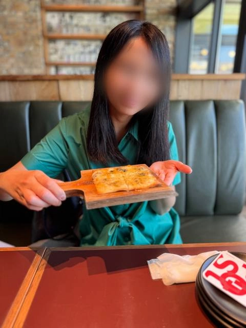 【10個限定販売‼️】おじ乱入４Pで30回イキ 「まわ⚪︎れたのに感じてごめんなさい」2