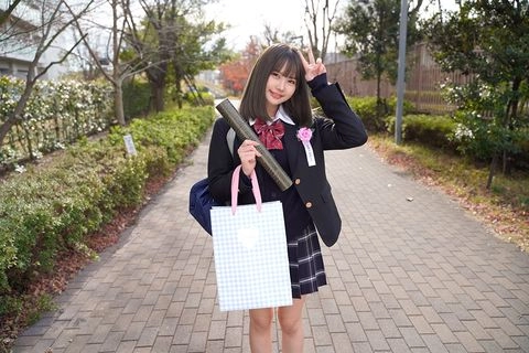 【8/17まで販売】初めてのラブホテルを楽しむ初々しいカップル個撮映像 アイドル級の激カワ彼女のちっぱい乳首がギン勃ちアクメを繰り返す神映像【おまけはおかわりSEX】0