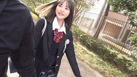 【8/17まで販売】初めてのラブホテルを楽しむ初々しいカップル個撮映像 アイドル級の激カワ彼女のちっぱい乳首がギン勃ちアクメを繰り返す神映像【おまけはおかわりSEX】5