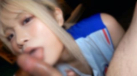 【無】「五発出すまで帰らせません！」驚異の性欲美女にタジタジ…、劇エロフェラと凄いグラインド騎乗⤴ノリノリで連続抜き⤴チアコス似合い過ぎ！　果たして結末は…、※特典高画質2