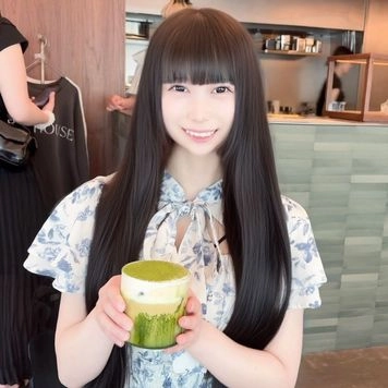 ※本日限り半額！【黒髪・長髪】「金玉って柔らかくて可愛い…」親孝行の為に勉学に励む22歳ﾚｲｶちゃん。真面目な性格だけど性欲は強め♡引き締まった身体に大量の精子植えつけました。。