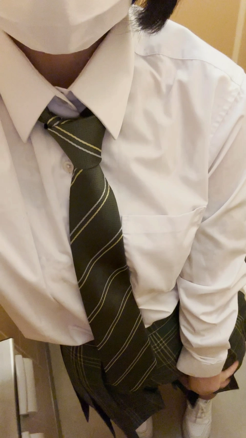 【有名配信者】某大手Vtuber事務所所属本物アイドル。素人時代に個室でこっそり行ってたオナニー映像③。※数量限定2