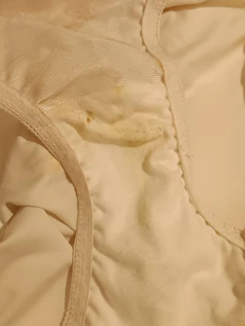 人妻教師変態芸人デビュー なんでもやるので脳味噌マンカス女を玩具にして笑って下さい 023