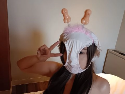 人妻教師変態芸人デビュー なんでもやるので脳味噌マンカス女を玩具にして笑って下さい 011