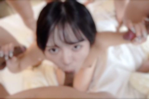 3日間！半額！【８P肉便器】色気と可愛さを併せもつ至極の美女再来。激しいエッチを求める美女が7人のバナナに中出しされ続ける肉便器企画！5