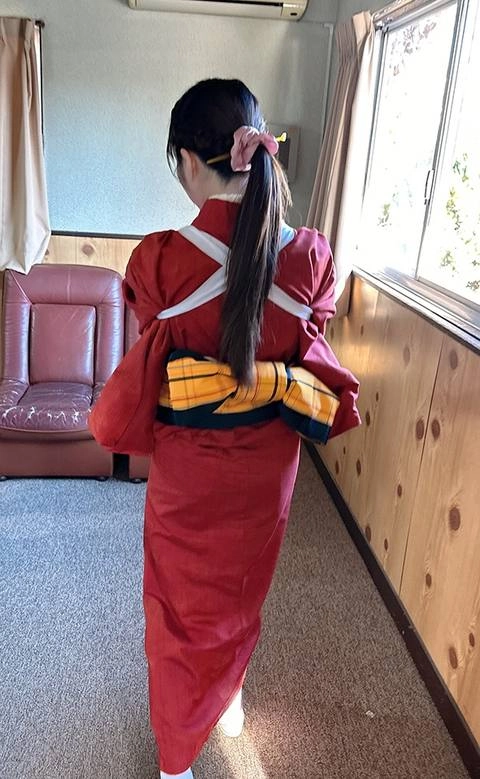 【続・プレミア個撮】温泉旅館の長女ちゃん２【顔出し・生ハメ中出し解禁】２泊目！AV男優連れてきてチンポSEX大好き♀に開発しちゃいました！！【4K高画質ZIPでお届け】2