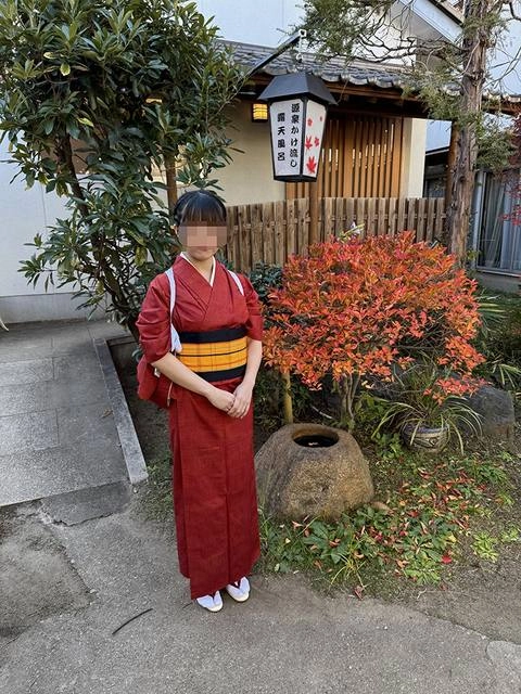 【続・プレミア個撮】温泉旅館の長女ちゃん２【顔出し・生ハメ中出し解禁】２泊目！AV男優連れてきてチンポSEX大好き♀に開発しちゃいました！！【4K高画質ZIPでお届け】3