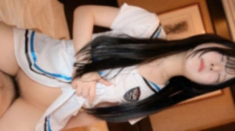 【無】色白美肌の黒髪ギャル！白セーラーでドスケベ炸裂⤴やっぱり色白の女性って最高です！ゴックンと中だし　※特典高画質6