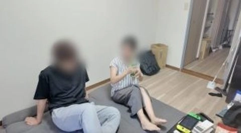 ”レビュー特典あり”「もう出ちゃったの・・？」記念すべき筆下ろし10人目。専門〇生の自宅で手料理と下世話をする人妻。まさかの暴発でも笑顔で即挿入。童貞くんの****連続射精。2