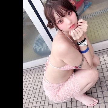 【公開記念価格】ご奉仕系のアiドル級ルックスをファンに届けてみました。【収録時間約105分】