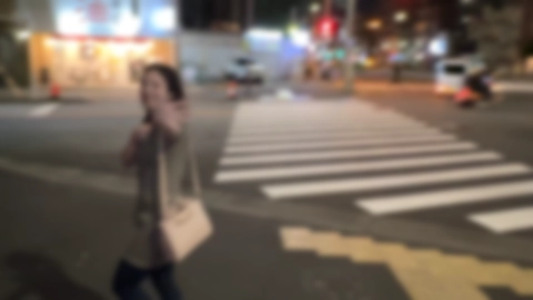 【FC2個人撮影/中出し】元自衛隊の子持ち人妻さんを車内で本気ハメ撮り。生挿入は妊娠しやすいからダメなのに...何度も中.出し♡【本編/顔モ無】【超高画質特典付き】2