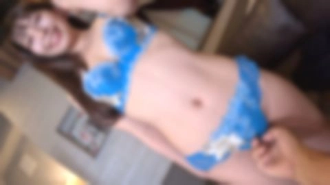 【完全シークレット版】【FC2初出演】【独占】【中出し】【芸能人似】都内高級ラウンジ支配人兼ホステス、紅音さんが魅せる醜態性1