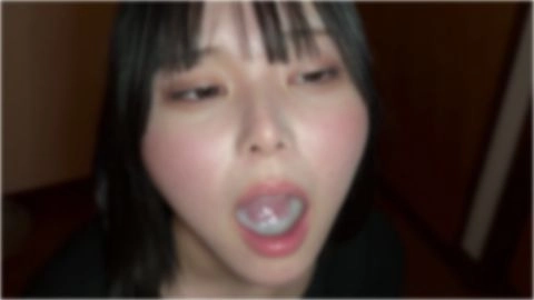【素人顔射/ごっくん】コンパで仲良くなった女子大生と宅呑み連行抜け駆け即尺ごっくん&大量顔射1