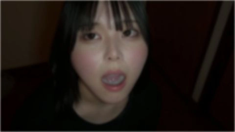 【素人顔射/ごっくん】コンパで仲良くなった女子大生と宅呑み連行抜け駆け即尺ごっくん&大量顔射2