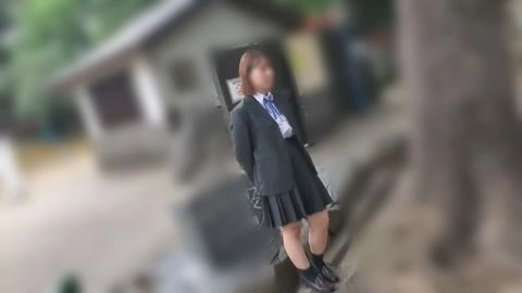 低身長Gカップの巨乳制服ちゃん。卒業後実家を出たるための○活で中出しされ0