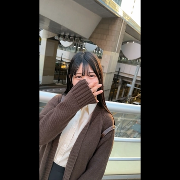 レンタル彼女はJD１９歳の巨乳Gカップ　初対面デートから相思相愛中出しまでの終日全記録