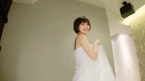 【3射精】北海道出身のなぎさ先生22歳が連続絶頂 教壇に立つ164cmのマドンナに3連続射精2