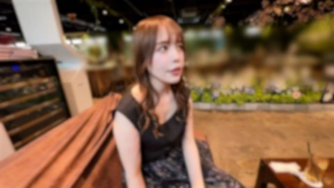 ※バレたのですぐ消徐【他言無用】昼は先生、夜は予約待ちﾒﾝｴｽ嬢。品性溢れるｳｸﾗｲﾅﾊｰﾌ美女の色白美肌に顔射＋中出し記録。。抽選で店舗教えます2
