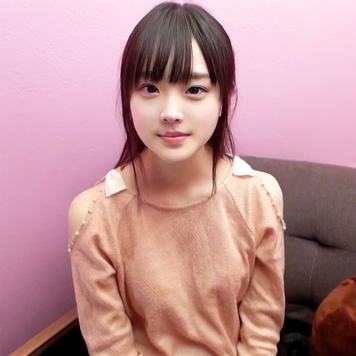 【在庫のみ】純真無垢な製菓専門生(18)　敏感な初膣に素股誤挿入で完全K.O!　泣き喚くまでハメ続け初中出しまで奪取した衝撃映像【特典原版配布（8GB）】