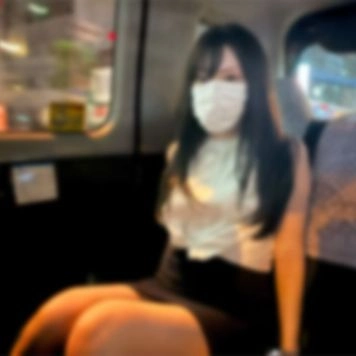 ※9日まで初回限定80％OFF※【野外・露出】職場の格好で来て弄ばされ、痴女へと変貌を遂げた帰国シ女