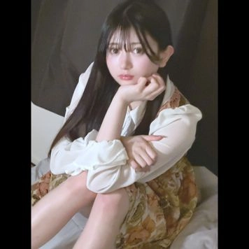 【本人出演】2023年ブレイク ”あの清純派アイドル”素顔完全公開　FC2緊急デビュー。80分超え高画質 生中出し撮影。※売り切れ次第即終了