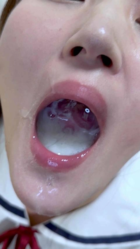 [驚愕/馬級]奇跡の一撃18ドク超大量フェラ抜きごっくん。完全ノーカット射精部位完全版6