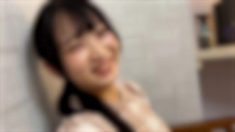 【※3日間限定半額※】過去一のSSS級可愛いこちゃんとの再会！！アイドルフェイスに似合うコスプレを着させてプライベートえっちでめちゃくちゃ濃いのでた。0