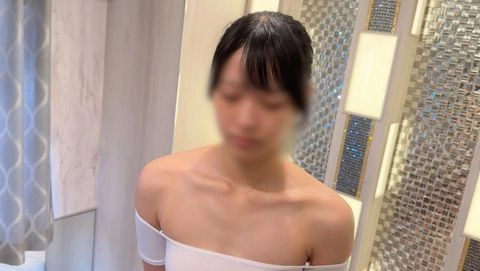 Bカップちっぱいぱんの控え目な教●(スペ117モデル体型)も挿入されればいきなり喘ぎまくりな本性を公開！「私こーゆーのはもう最後なんです…」0