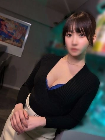 ⚠水没事故⚠　Eカップ「淫乱」美女・イタリアンレストラン勤務（26）⇒潮吹きスイッチがぶっ壊れすぎて何度も大噴射⇒辺り一面びちょ濡れSEX『しおりんご』