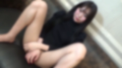 Inst●gr●mのフォロワー10万人以上！Ti●To●のフォロワー7万人以上！現●モデルが衝撃の生ハメ孕ませ中出し！特典:舌ピフェラ射精！6