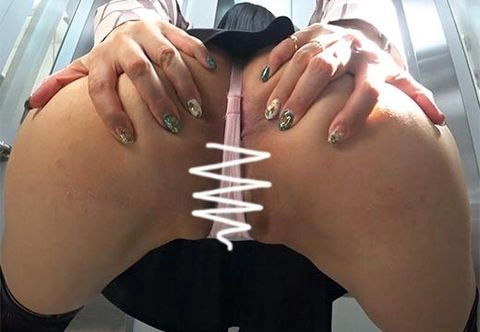 【マスク顔出し】勃起乳首超ビンビンの食い込みTバック美女♪マ●コ＆アナルの奥の奥まで見せつけるド変態痴女!!1