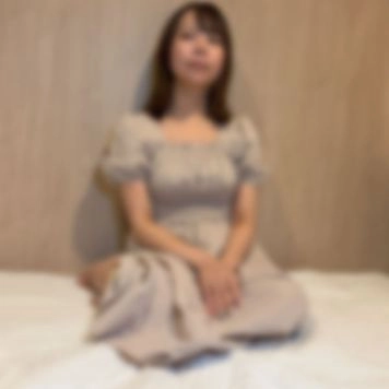 ※14日まで初回限定85％OFF※【無修正】【３P】超敏感体質の人妻は、旦那への罪悪感に押しつぶされそうになりながらも敏感過ぎるがゆえに他人棒で何度もイキ果て、中出し後は放心状態［第三弾］