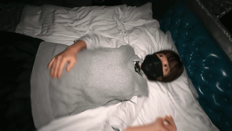 ★緊急先着4K★体育科卒18歳★8頭身股下83cm★超高画質スマホ★初体験で衝撃中出し独占記録【先着高画質特典付き】2