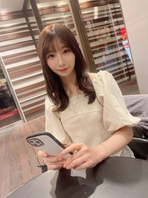 「私絶対に出ません」と言い切った本物ライバーが大量中出しされる映像 ※交渉中の映像も公開1