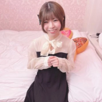 【初撮り／４発射】あざとカワイイ小柄でショートカットの看護**がエロスイッチ入ってチンポを激しく締め付ける。マンコに残った大量の精液をお持ち帰りしていった。