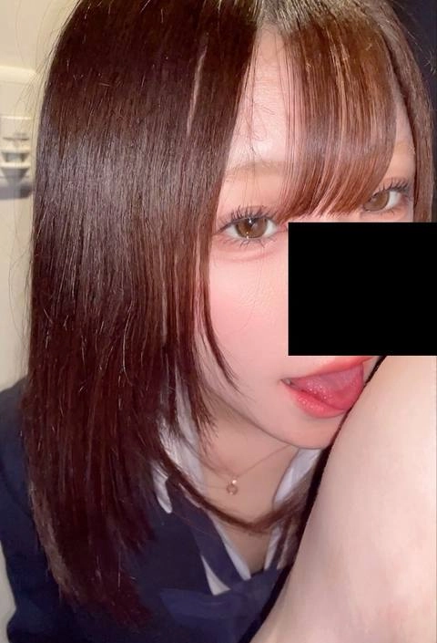【個撮】※表記不可※②ルーズソックス猫顔のモテ女に種付け膣内大量中出し　相談③3