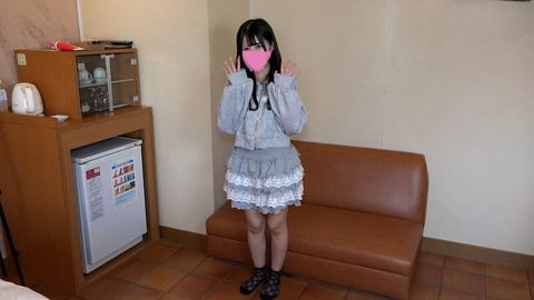 ♀180 18歳卒業したてなのちゃんの社会経験の少ないからだを生ちんぽで堪能♡ 半外半中でフィニッシュ♡これがおとなのお勉強だね おまんこくぱぁインタビュー付き★特典で無修正2