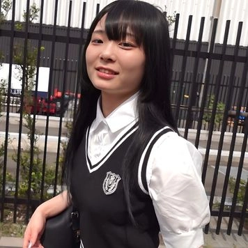 【数量限定／無】ピュアな笑顔に隠されたFカップ美巨乳の衝撃【高画質有り】