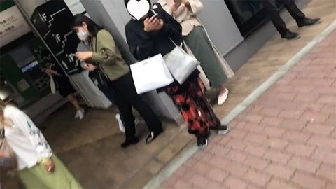 【先着30名500円オフ】さゆり19歳・顔射インタビュー④。クール系なのに笑顔が可愛すぎる小松菜奈系の黒髪ちゃんが「おと●さん、顔射されるところ見ててね」とカメラ目線顔射される一部始終（046）0