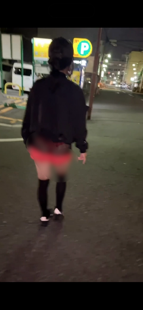 ※永久保存版【他人棒なり行き青○パーティ】貧乳　人妻　露出　ローター　フェラチオ　他人棒　複数プレイ　生挿入　顔射　2