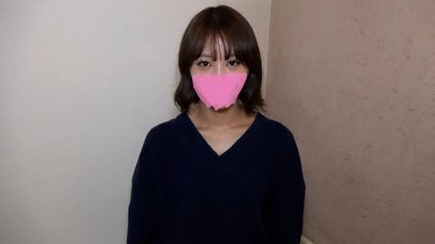 ♀181 21歳の素人みおちゃん 撮影にがちがち緊張してるけどおじさん生ちんぽでメス顔喘ぎ声でじっくり感じて最後は半外半中出し！★特典で無修正2