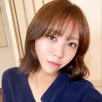 ♀181 21歳の素人みおちゃん 撮影にがちがち緊張してるけどおじさん生ちんぽでメス顔喘ぎ声でじっく