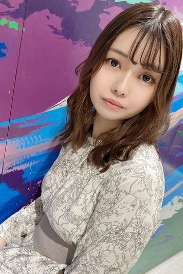 【2.作.品・連続中.出し】爆乳Gカップ♡美尻♡色白グラマラス美body♡医.療 事務で働くなおみちゃん。