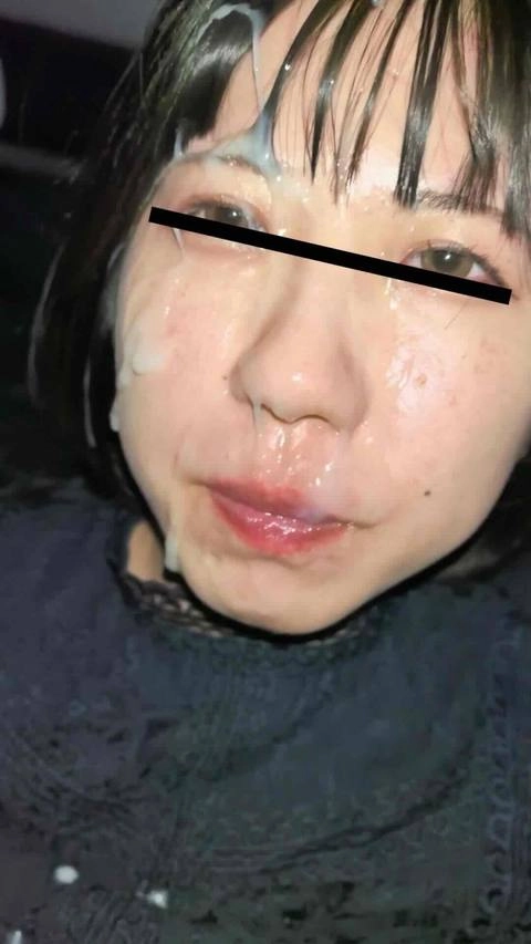 [顔射/ごっくん10連発]日本発・歯科医師1年生が5日以上溜めた精子を顔射されてごっくん（開眼有り)8